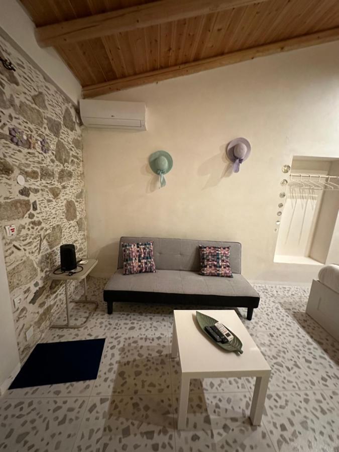 Hotel Cocooning Blue House Elafonisi Vathi  Exterior foto