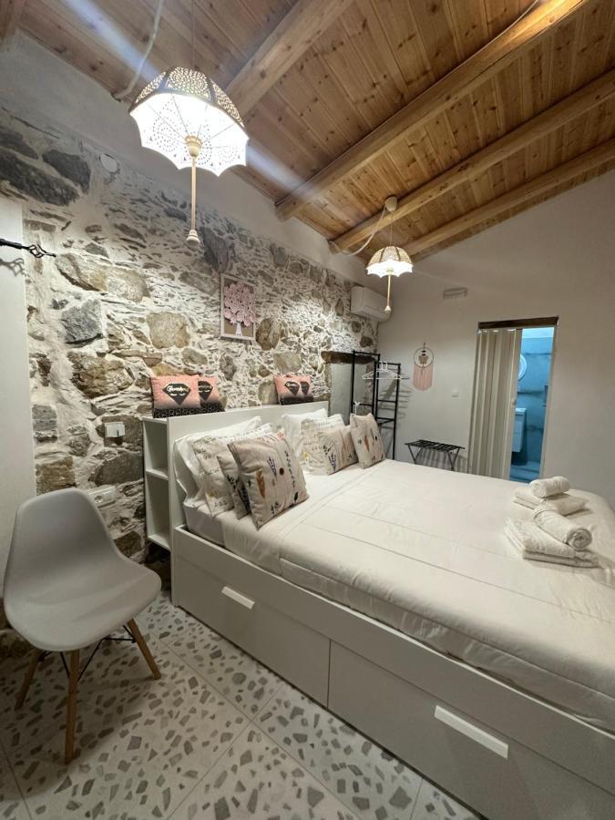 Hotel Cocooning Blue House Elafonisi Vathi  Exterior foto